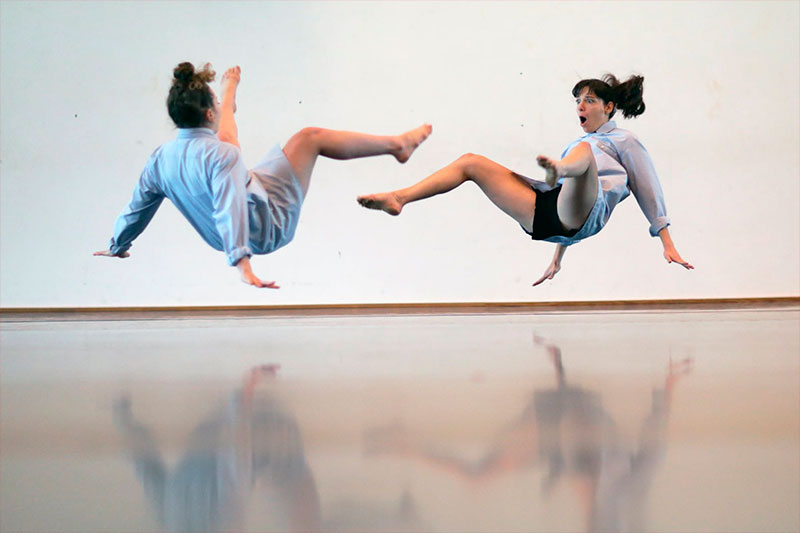 oups-dance-company-adsurbe